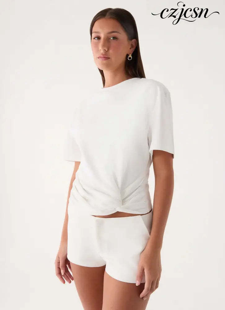 Anora Tee - White - Basic Tops